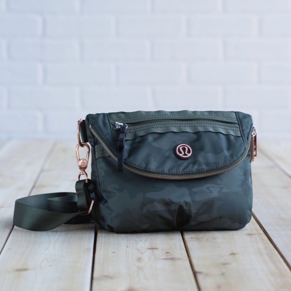 Lululemon Festival Bag *Polyester (NWT)